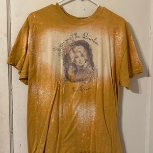 Dolly Parton tee